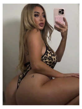 escort image
