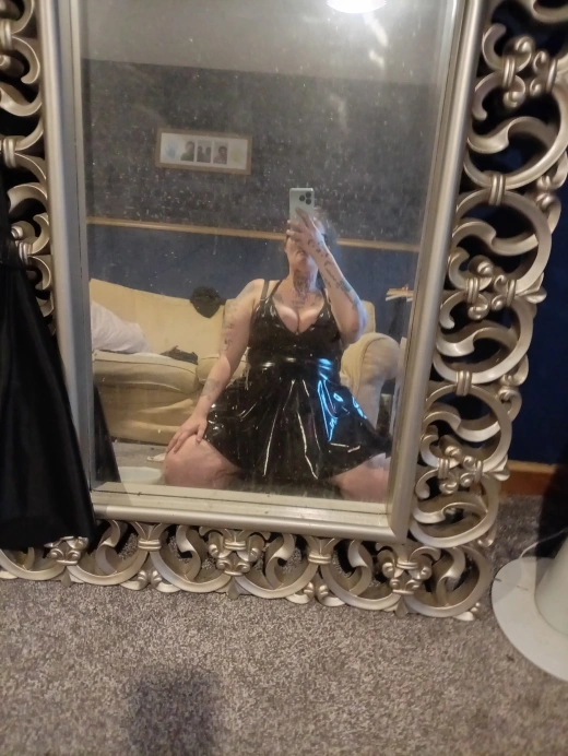 escort image