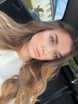 escort image
