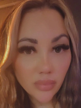 escort image