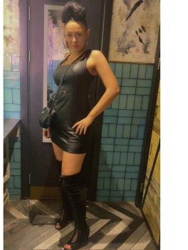escort image