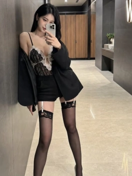 escort image
