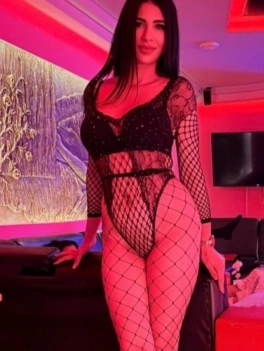 escort image