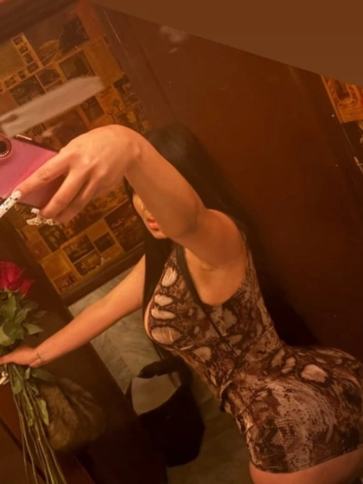 escort image
