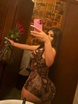 escort image