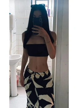 escort image