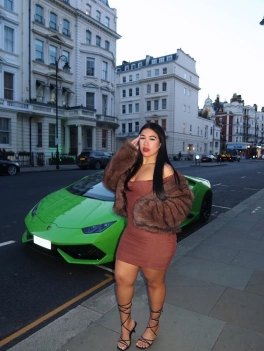 escort image