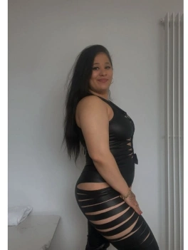 escort image