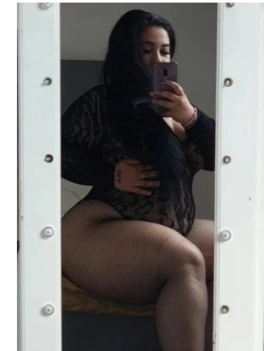 escort image