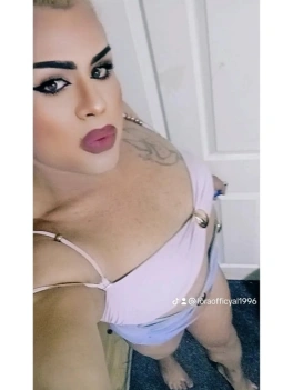 escort image