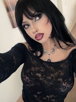 escort image