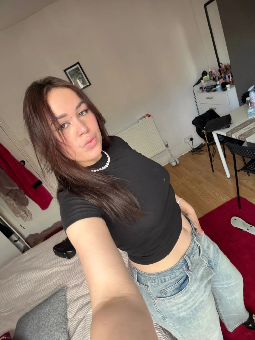 escort image