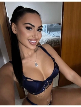 escort image