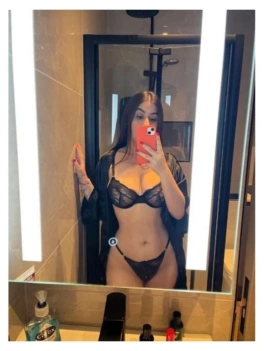escort image