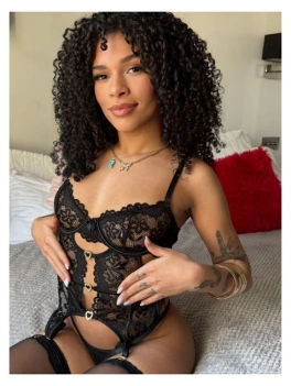 escort image