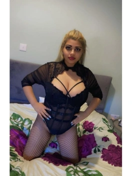 escort image