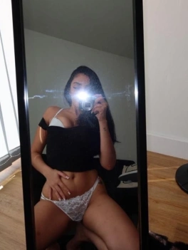 escort image