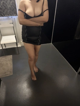 escort image