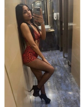 escort image