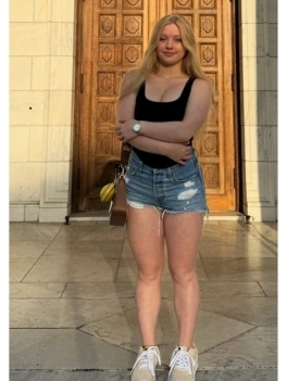 escort image