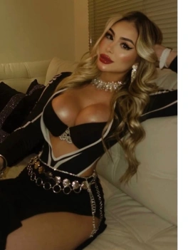 escort image