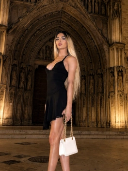 escort image