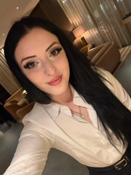 escort image