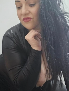 escort image