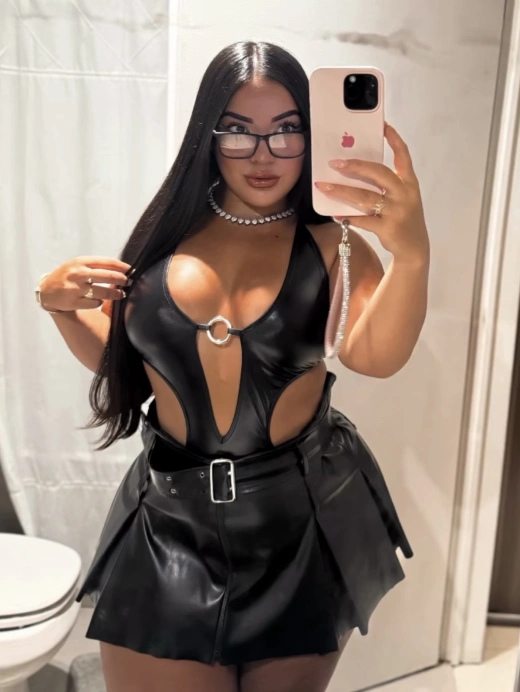 escort image