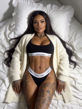escort image