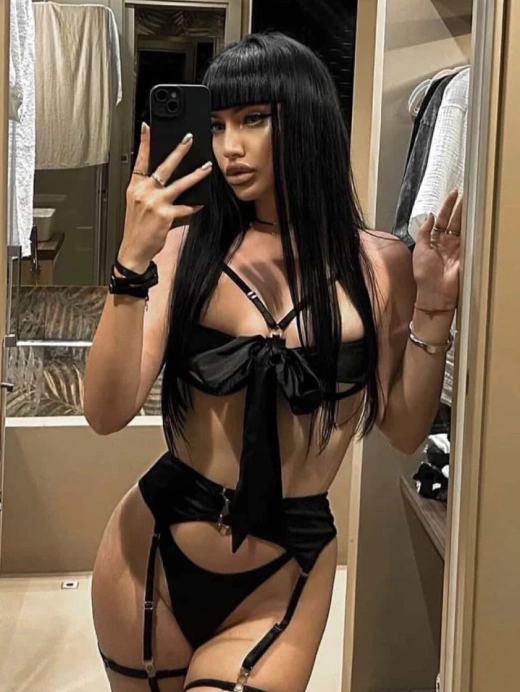 escort image