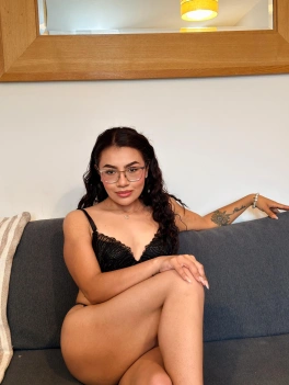 escort image