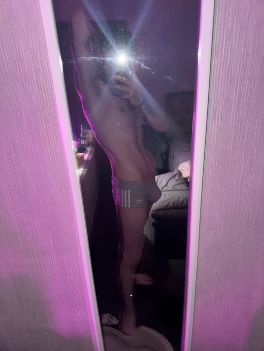 escort image