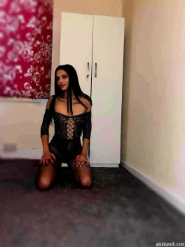 escort image