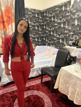 escort image