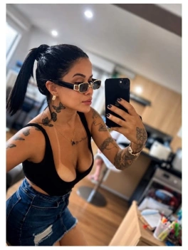 escort image