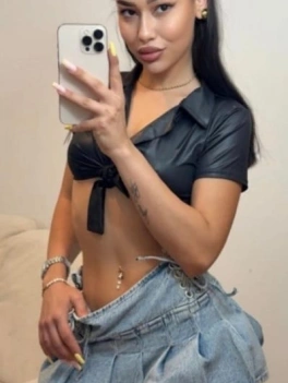 escort image