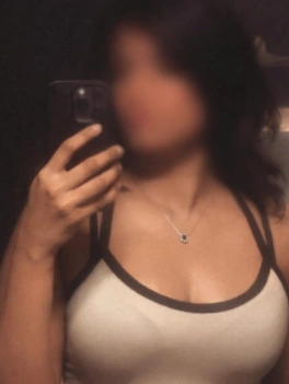 escort image