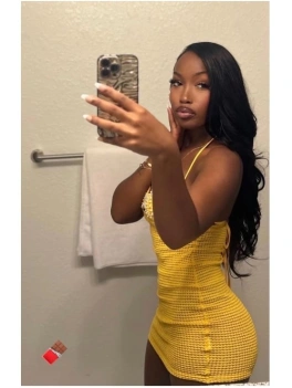 escort image