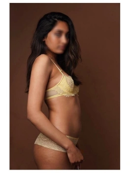 escort image