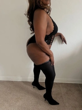 escort image
