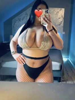 escort image