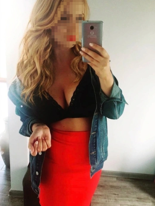 escort image