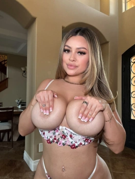escort image