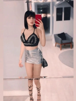 escort image