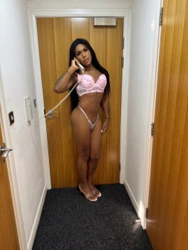 escort image
