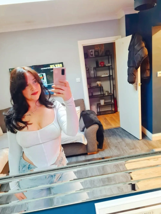 escort image