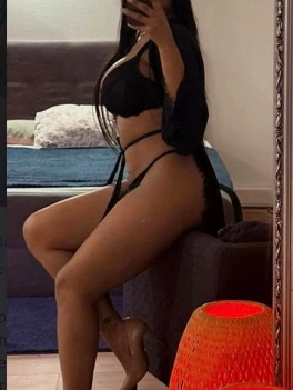 escort image