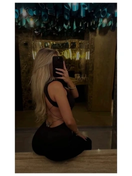 escort image