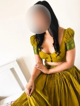 escort image